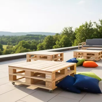 Аренда Пуф стол из паллет Woodcraft 600х600 мм в Panorama by Mercure — ART SPACE