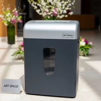 Аренда Шредер уничтожитель Dahle 206 Air 3x9 мм в Mövenpick Hotel — ART SPACE