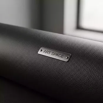 Аренда Кожзаменитель рулонный Albeo Imitation Leather 320 г м² с текстурой яловка в Boutique Hotel PORTUM 1905 — ART SPACE