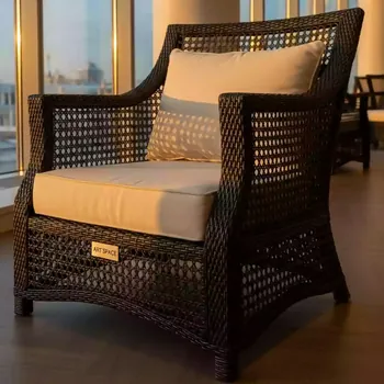 Аренда Кресло плетеное YH C1579W в Mövenpick Hotel — ART SPACE