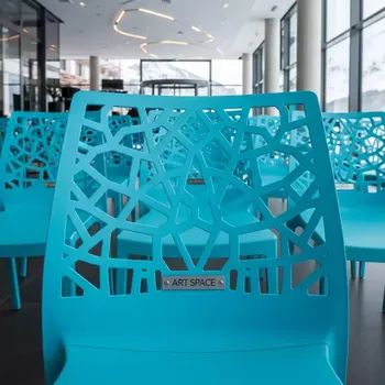 Аренда Комплект мебели стульев Royal Family KAI Тиффани в Mövenpick Hotel — ART SPACE