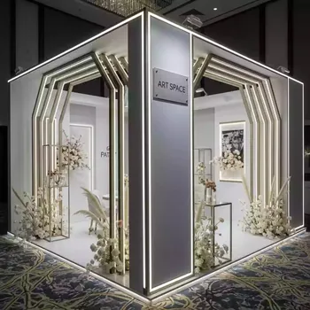 Аренда Стенд на выставку Design District DAA Aura of Bohemia в Mercure Сочи Центр — ART SPACE