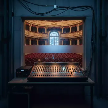 Аренда Микшерный пульт Yamaha MG 124 в Зимнем театре — ART SPACE