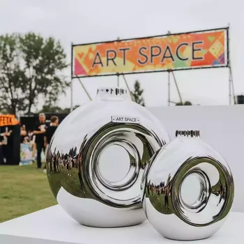 Аренда Набор серебряных ваз Рондо в Gamma Sirius — ART SPACE