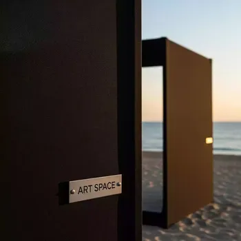Аренда Ширма тканевая черная на пляже «Мандарин» — ART SPACE