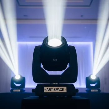 Аренда Вращающаяся голова DTS XR 4 Spot в отеле «Звездный» — ART SPACE