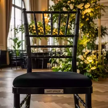 Аренда Стул черный Кьявари в Rodina Grand Hotel & SPA — ART SPACE