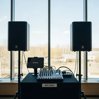 Аренда Звуковое оборудование Yamaha Stagepas 400i в ресторане «Плакучая Ива» — ART SPACE