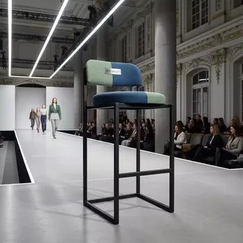 Аренда Барный стул ZORO в Зимнем театре — ART SPACE