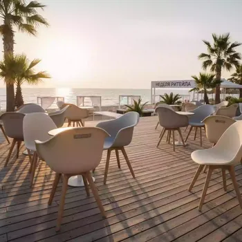 Аренда Стул дизайнерский Eames стиль DSW Хоста — ART SPACE