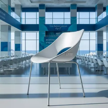 Аренда Стул пластиковый XSera S в отеле Radisson Lazurnaya — ART SPACE