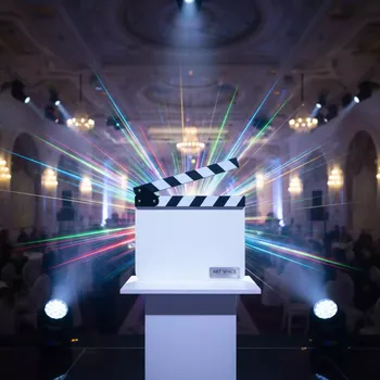 Аренда Кинохлопушка белая в ОКЦ «Галактика» — ART SPACE