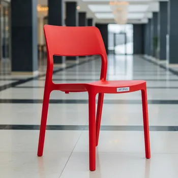 Аренда Стул пластиковый красный Snow в Radisson Blu Resort & Congress Centre — ART SPACE