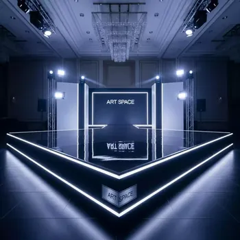 Аренда Подиум 6х4 м для показов в Radisson Collection Paradise — ART SPACE