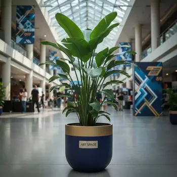 Аренда Стрелиции Николая 163 см в Radisson Collection Paradise — ART SPACE
