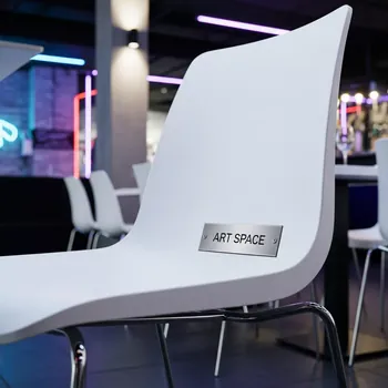 Аренда Стул Винус NEW пластиковый белый в ресторане «Brunello» — ART SPACE