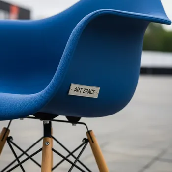 Аренда Стул дизайнерский Eames стиль DSW Wood Blue в этно-парке «Моя Россия» — ART SPACE