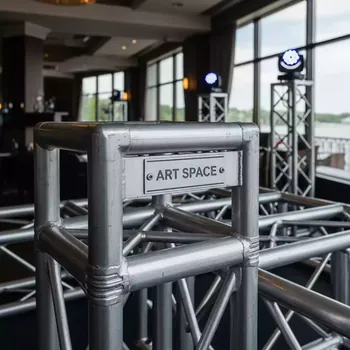 Аренда Ферма большой нагрузки Prolyte S52SV L200 в ресторане «Паруса» — ART SPACE