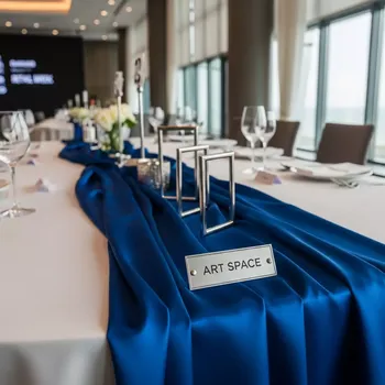 Аренда Раннеры атласные в отеле Radisson Lazurnaya — ART SPACE