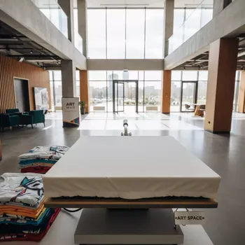 Аренда Чехол защитный тканевый Schulze для рабочего стола 38х38 см в Courtyard by Marriott Sochi — ART SPACE