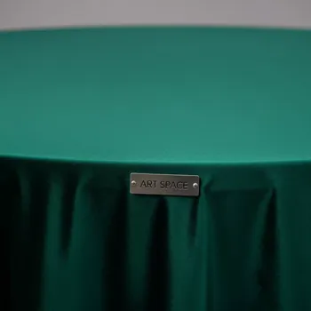 Аренда Скатерть бархатная круглая ИЛЕР изумрудная 317 в Sport Inn Hotel & Wellness — ART SPACE