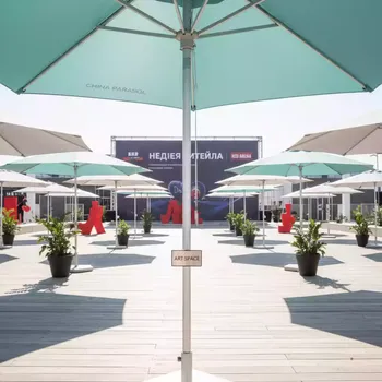 Аренда Зонт профессиональный диаметр 2 м China Parasol в Red Arena — ART SPACE