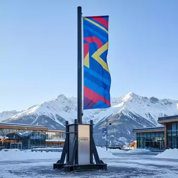 Аренда Флаг с односторонней печатью 4 метра в Golden Tulip Rosa Khutor — ART SPACE