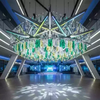Аренда Люстра Кристалл в Delta Sirius — ART SPACE