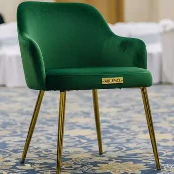 Аренда Стул золотой ОКТАВА папоротниковый бархатный в Golden Tulip Rosa Khutor — ART SPACE