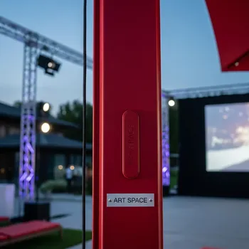 Аренда Зонт уличный Breeze 200 красный с наклоном в Bridge Resort — ART SPACE
