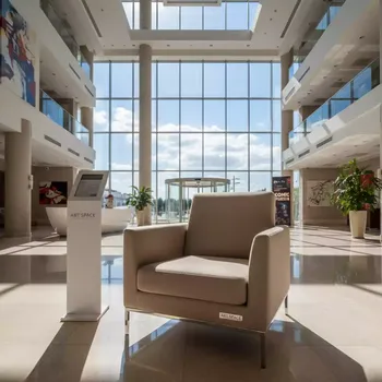 Аренда Кресло Кристи CHRISTY бежевый в Imeretinskiy Hotel — ART SPACE