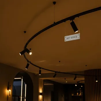 Аренда Система трековая магнитная Belt Magneticneodeco в ресторане «Магадан» — ART SPACE