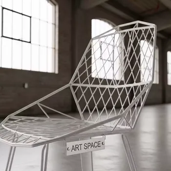 Аренда Кресло Diamond White в лофте «Студия 21» — ART SPACE