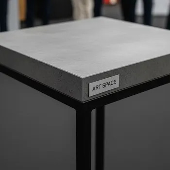 Аренда Подиум 1х1 м в Radisson Collection Paradise — ART SPACE