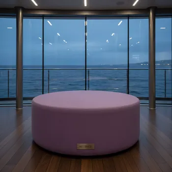 Аренда Пуф lilac round Shape на VIP теплоходе (Морпорт Сочи) — ART SPACE