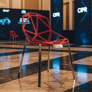 Аренда Стул красный One в Sochi Marriott Krasnaya Polyana — ART SPACE