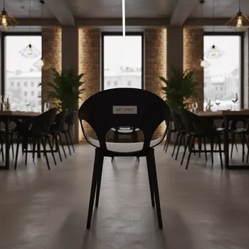 Аренда Стул Beetle Black в ресторане «Высота 5642» — ART SPACE