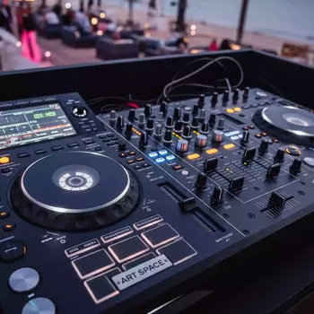 Аренда Микшер DJ Pioneer DJM 2000 NEXUS в пляжном клубе Del Mar — ART SPACE