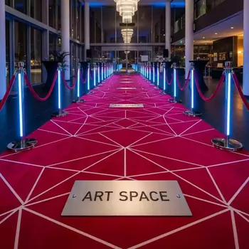 Аренда Красная ковровая дорожка 50 м² в Mövenpick Hotel — ART SPACE