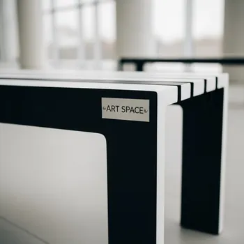 Аренда Скамья черно белая в отеле Hyatt Regency Sochi — ART SPACE