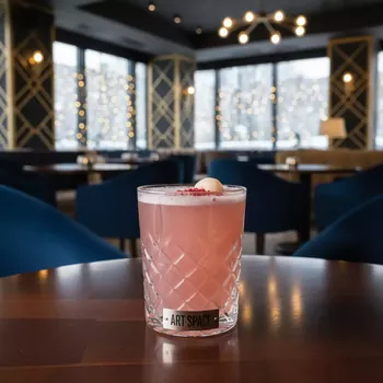 Аренда Коктейль Peppery Lychee в ресторане «D.O.M» — ART SPACE