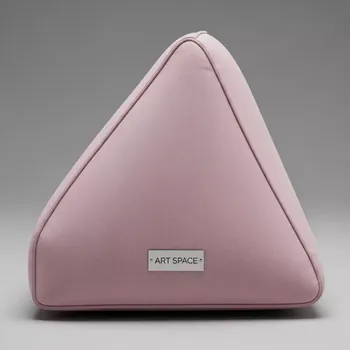 Аренда Пуф powdery pink triangle Shape в ресторане «Brunello» — ART SPACE