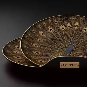 Аренда Тарелка павлин черно золотое в ресторане «Sanremo» — ART SPACE