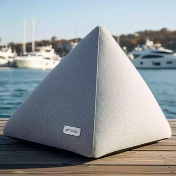 Аренда Пуф shape light gray triangle на парусной регате (Сочи) — ART SPACE