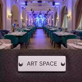 Аренда Красочный забег в ресторане «Магадан» — ART SPACE