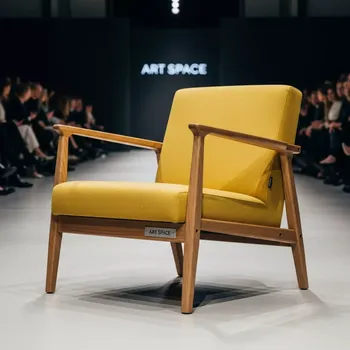 Аренда Кресло деревянное с обивкой Elegance в Gamma Sirius — ART SPACE