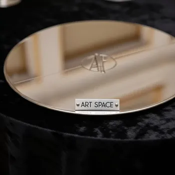 Аренда Поднос металлический круглый в усадьбе Голицына — ART SPACE