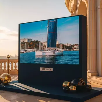 Аренда Панель безрамочная профессиональная Philips 31BDL7331L на парусной регате (Сочи) — ART SPACE