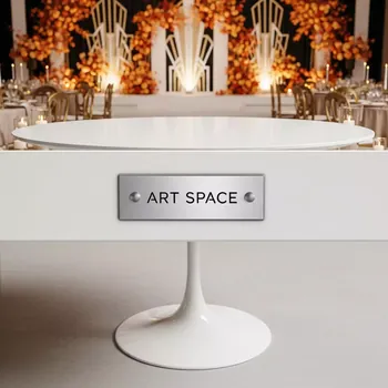 Аренда Стол белый Tulip style диаметр 800 мм в Radisson Collection Paradise — ART SPACE