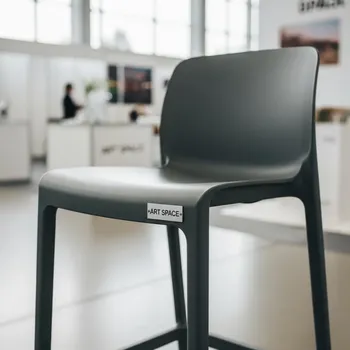 Аренда Стул полубарный пластиковый Faro Mini в Маринс Парк Отеле — ART SPACE